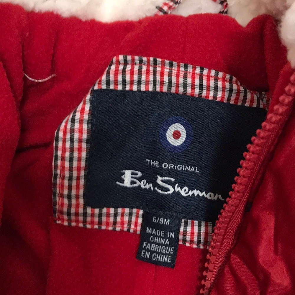 Ben Sherman: Red Snow Suit 6-9months - Picture 9 of 9